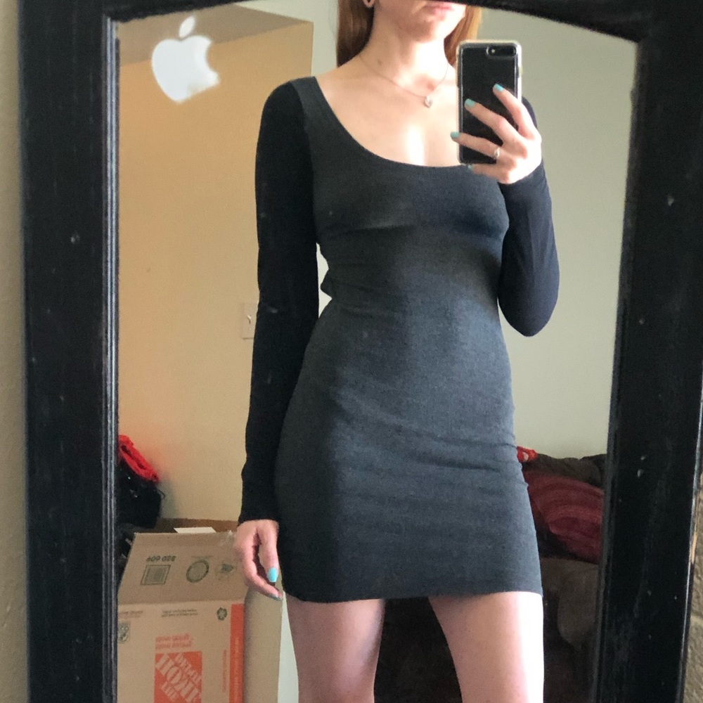 VANS OPEN.BACK LONG SLEEVE MINI DRESS